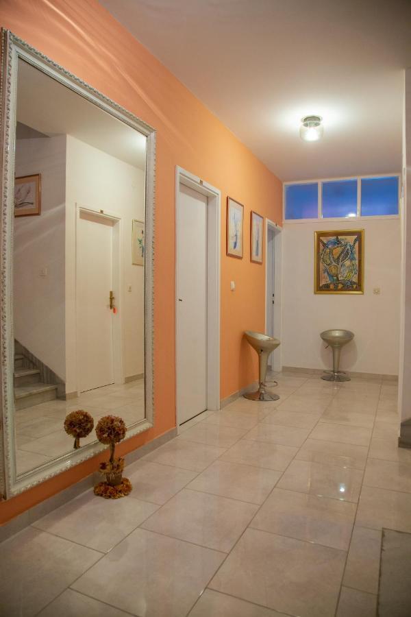 Royal Rooms Novalja Exterior foto