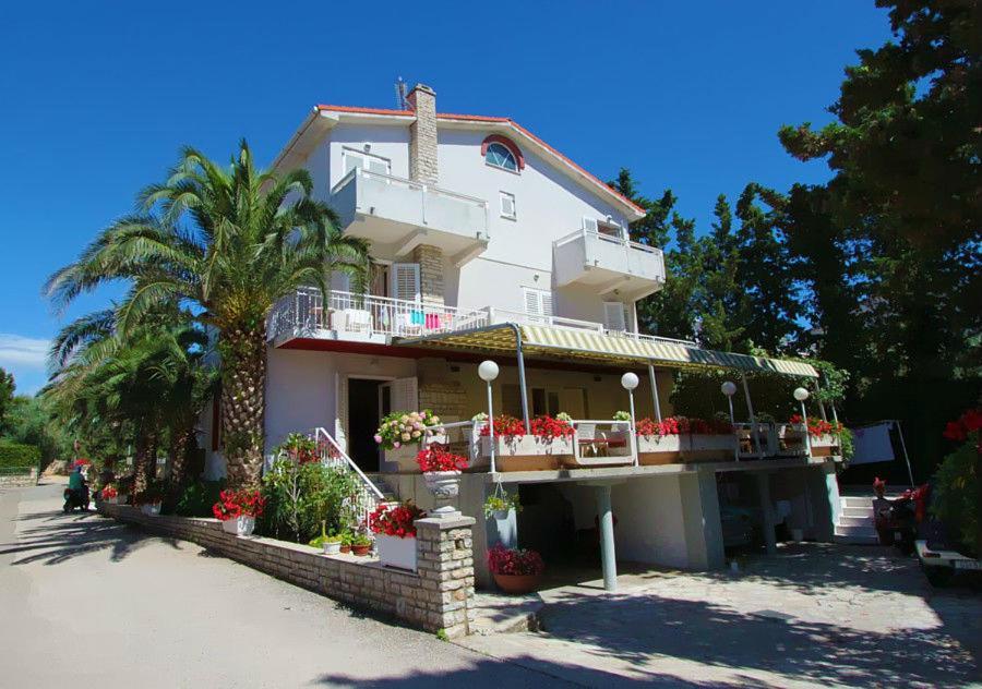 Royal Rooms Novalja Exterior foto