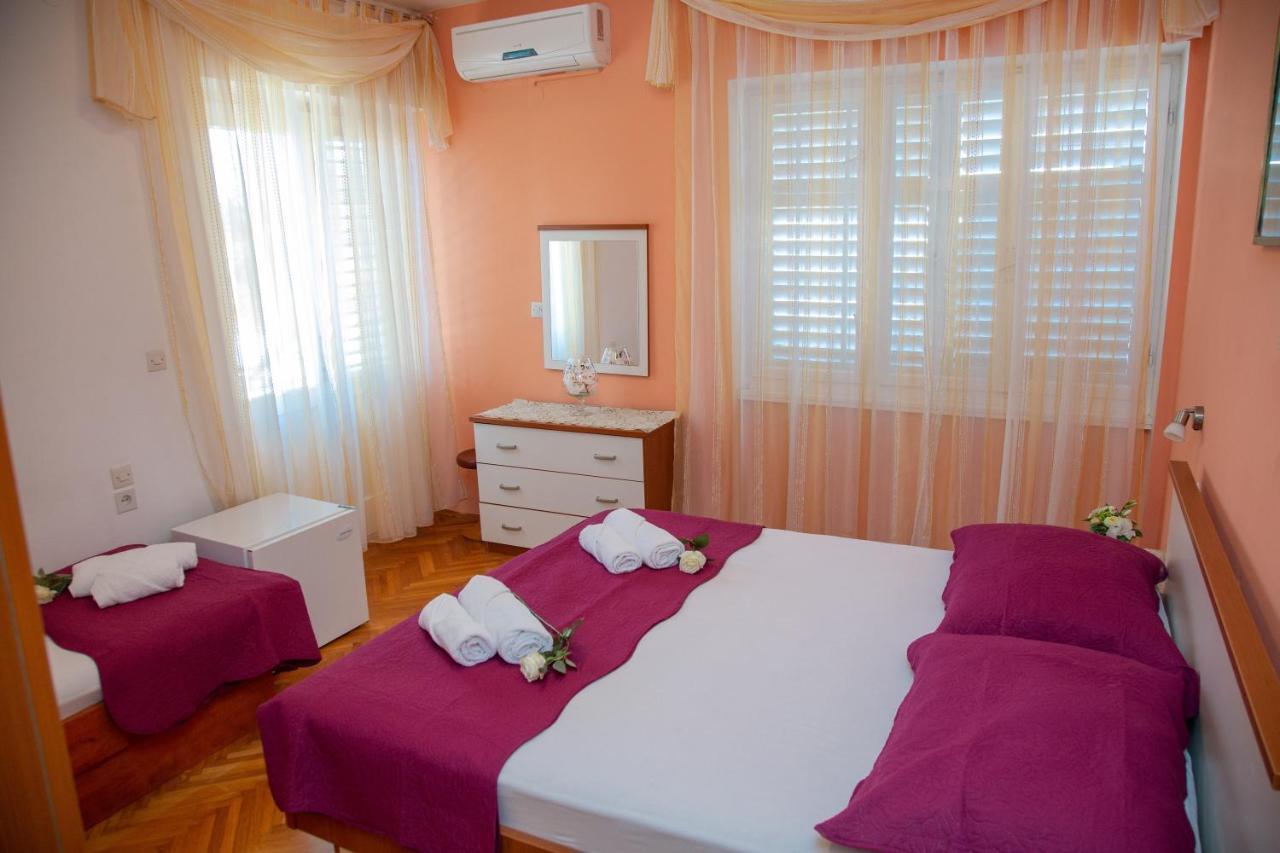 Royal Rooms Novalja Exterior foto